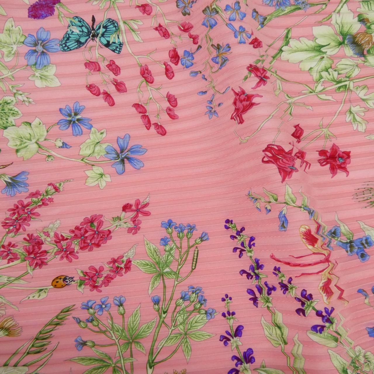 エルメス プリーツ スカーフ