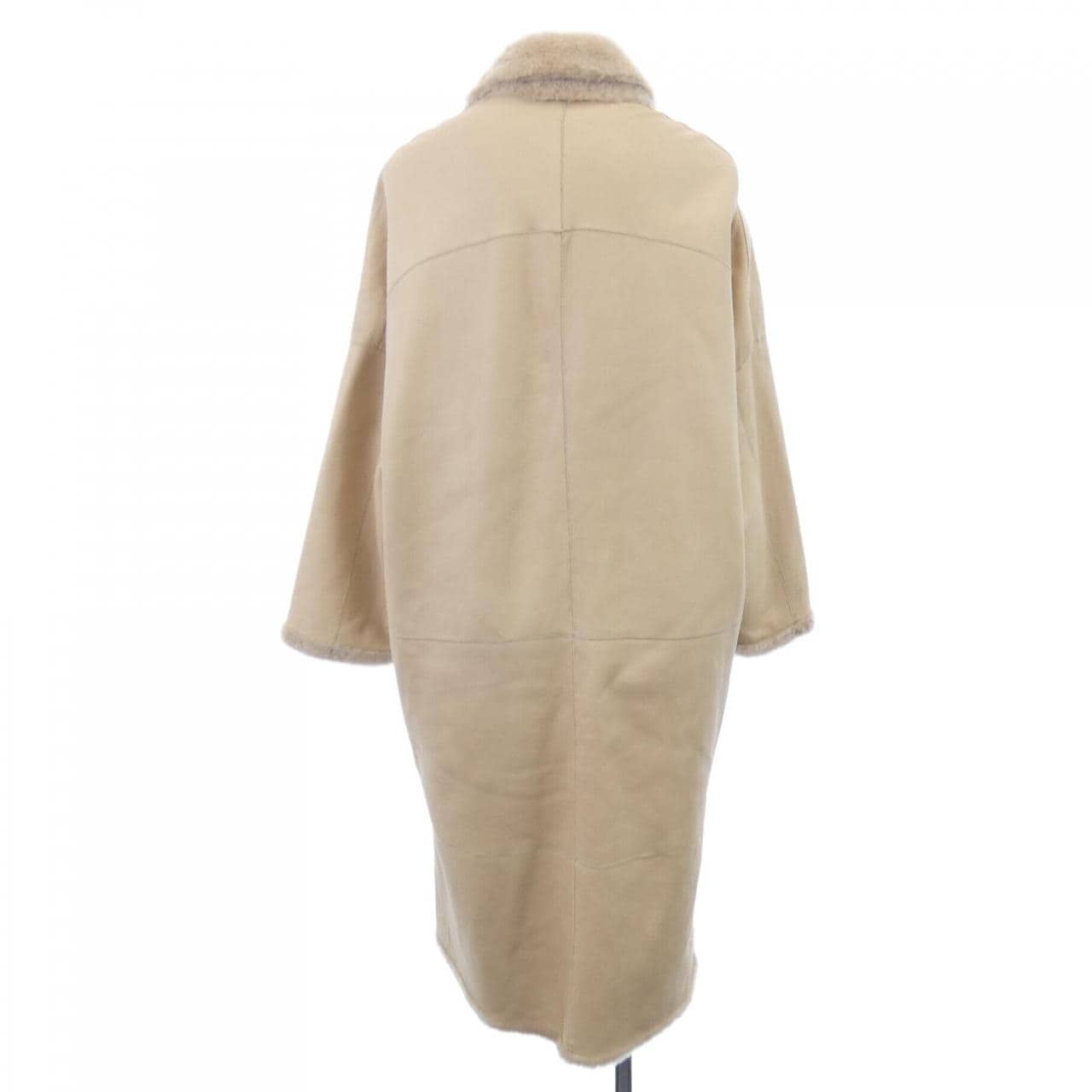 ブルネロクチネリ BRUNELLO CUCINELLI ムートンコート