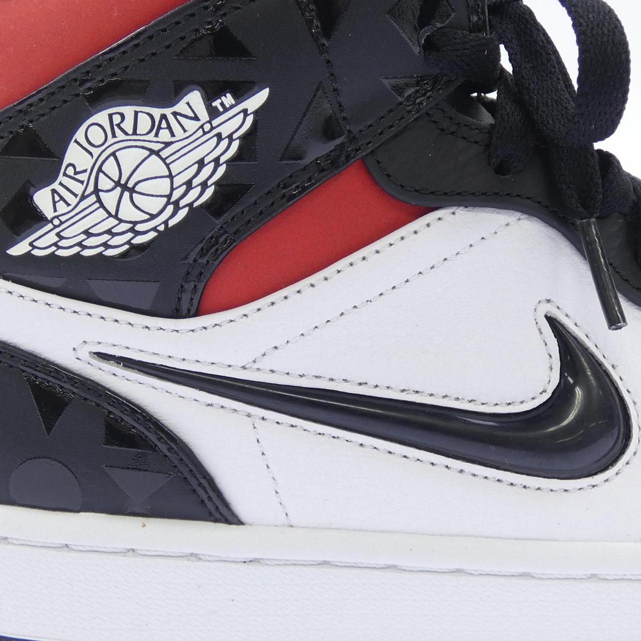 ナイキ ジョーダン NIKE JORDAN CJ9219-001 スニーカー