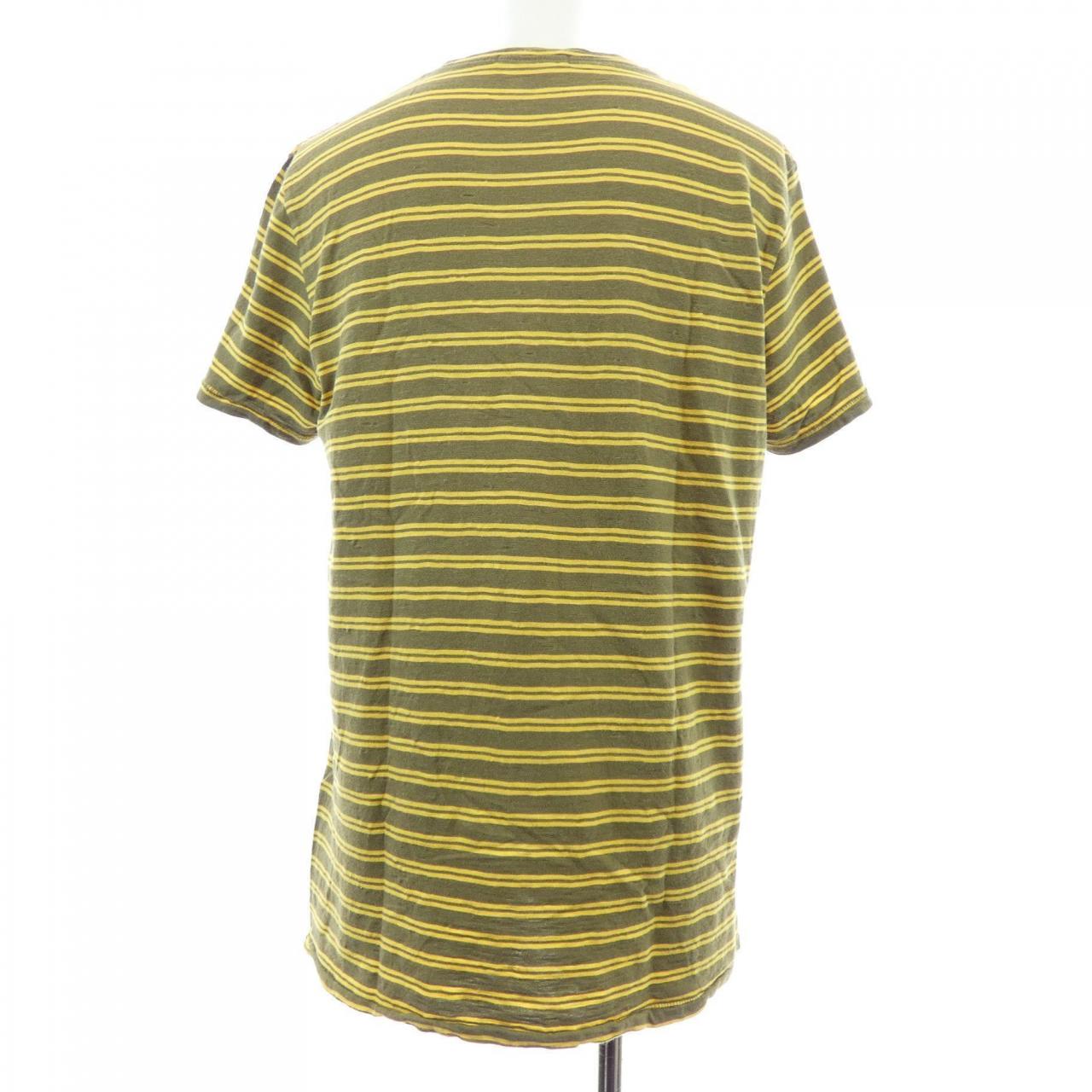 ヌーディージーンズ NUDIE JEANS Tシャツ
