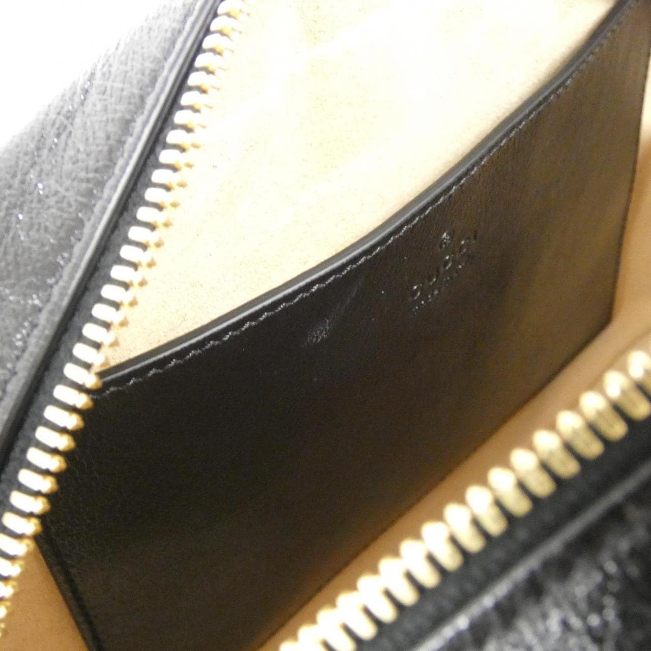 グッチ GG MARMONT 447632 HVKEG ショルダーバッグ