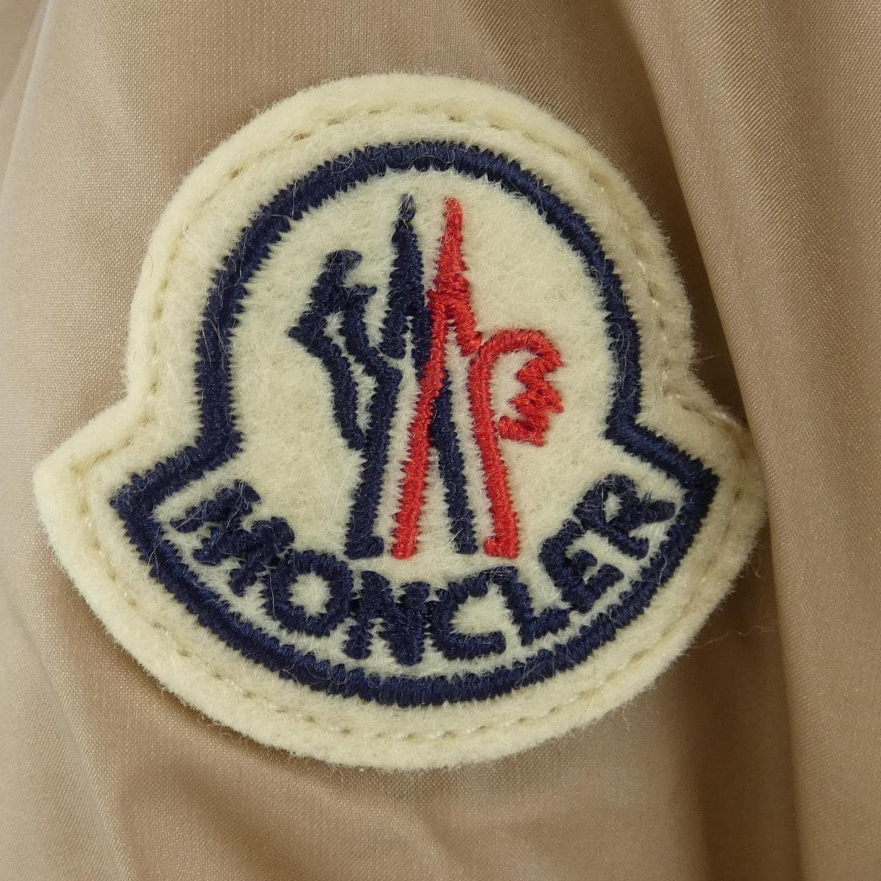 MONCLER蒙克勒羽絨服