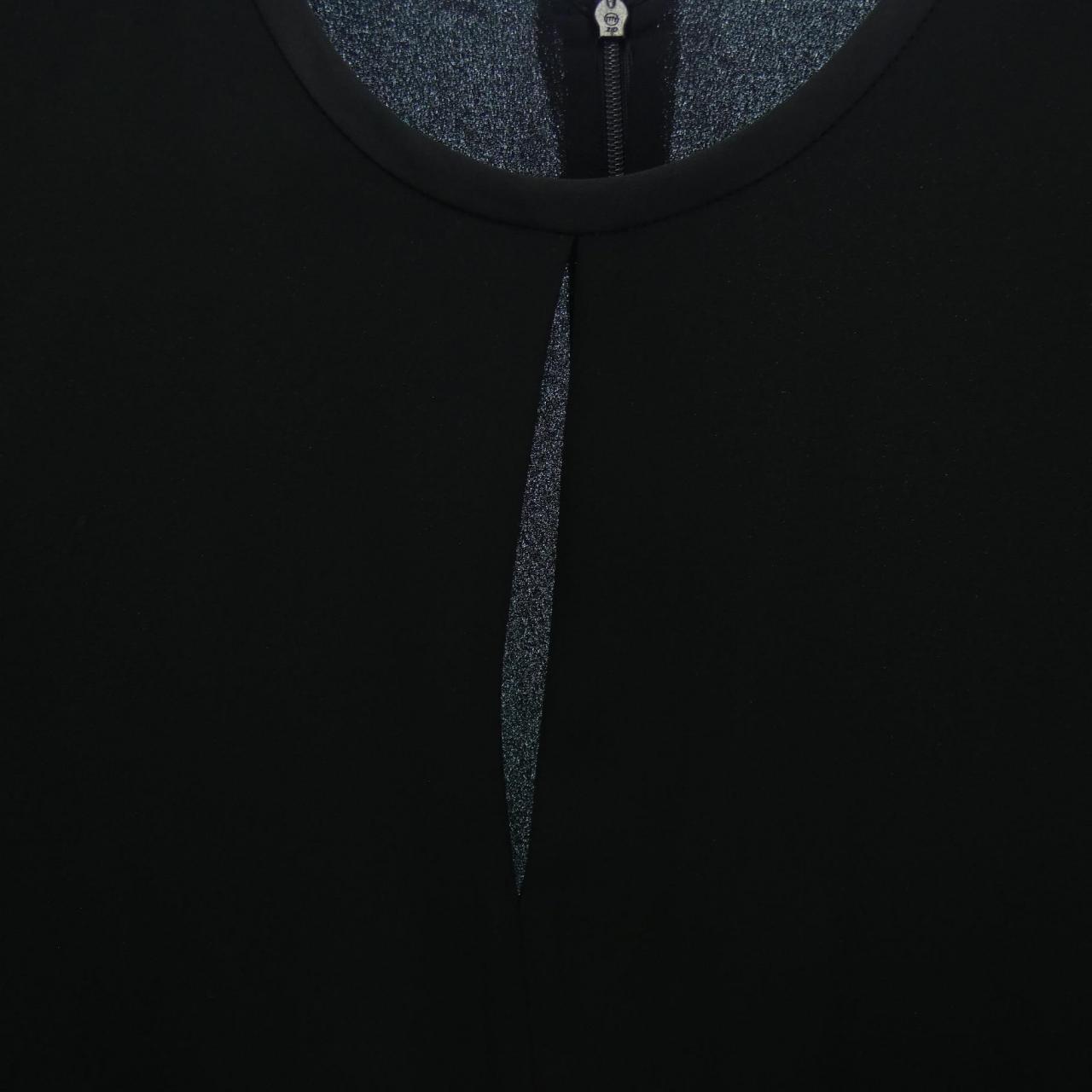 エンポリオアルマーニ EMPORIO ARMANI ワンピース