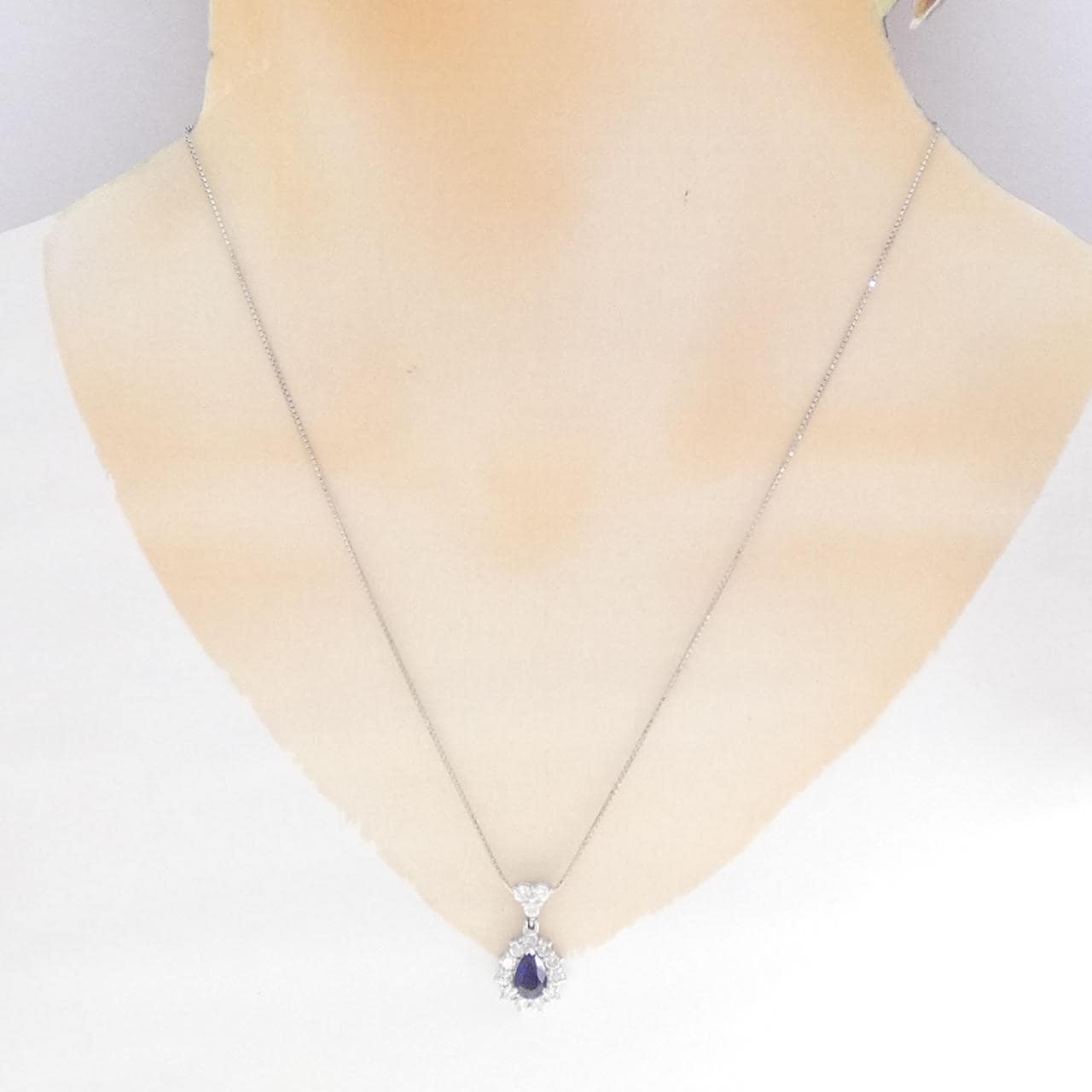 PT900/PT850 サファイヤ ネックレス 0.83CT