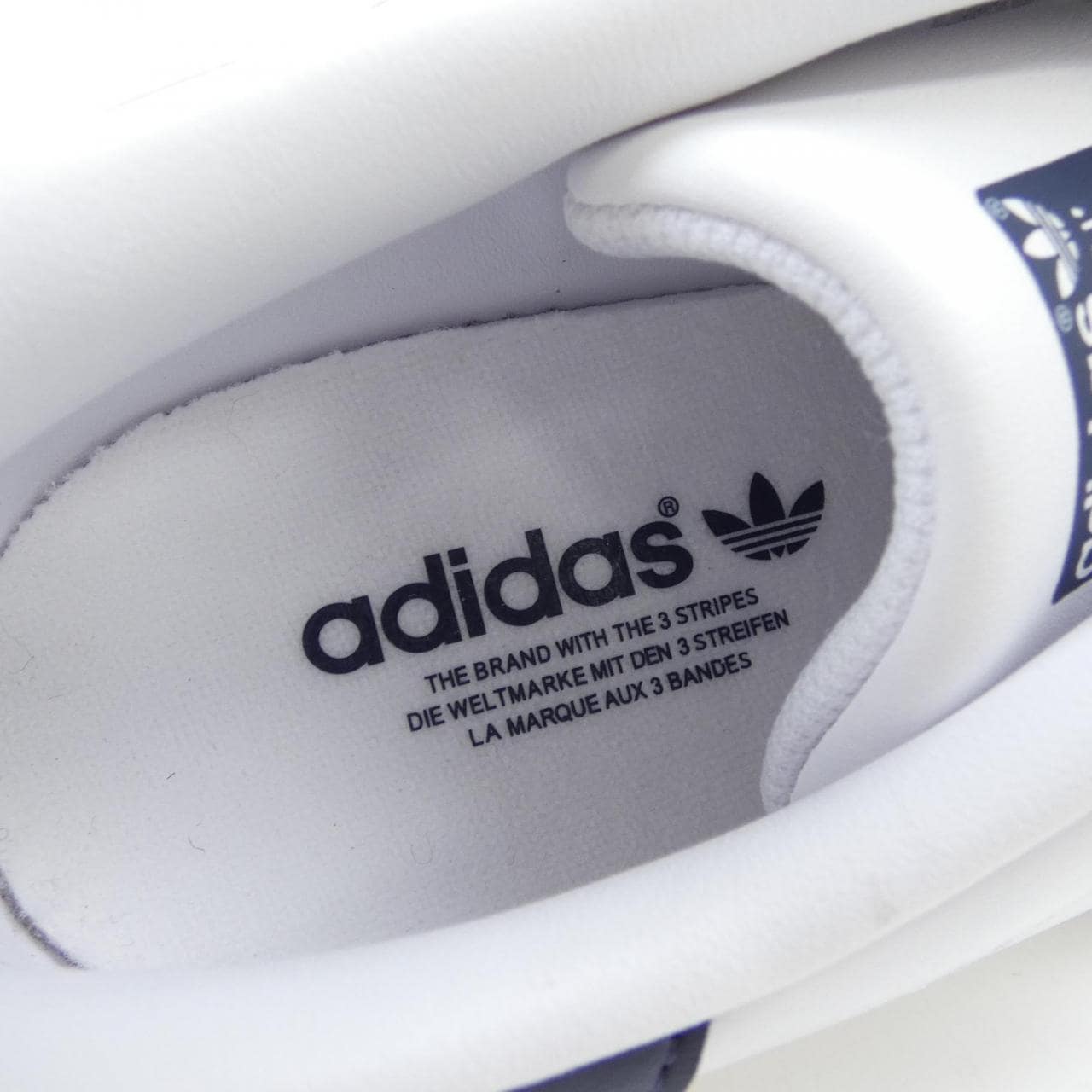阿迪达斯ADIDAS运动鞋
