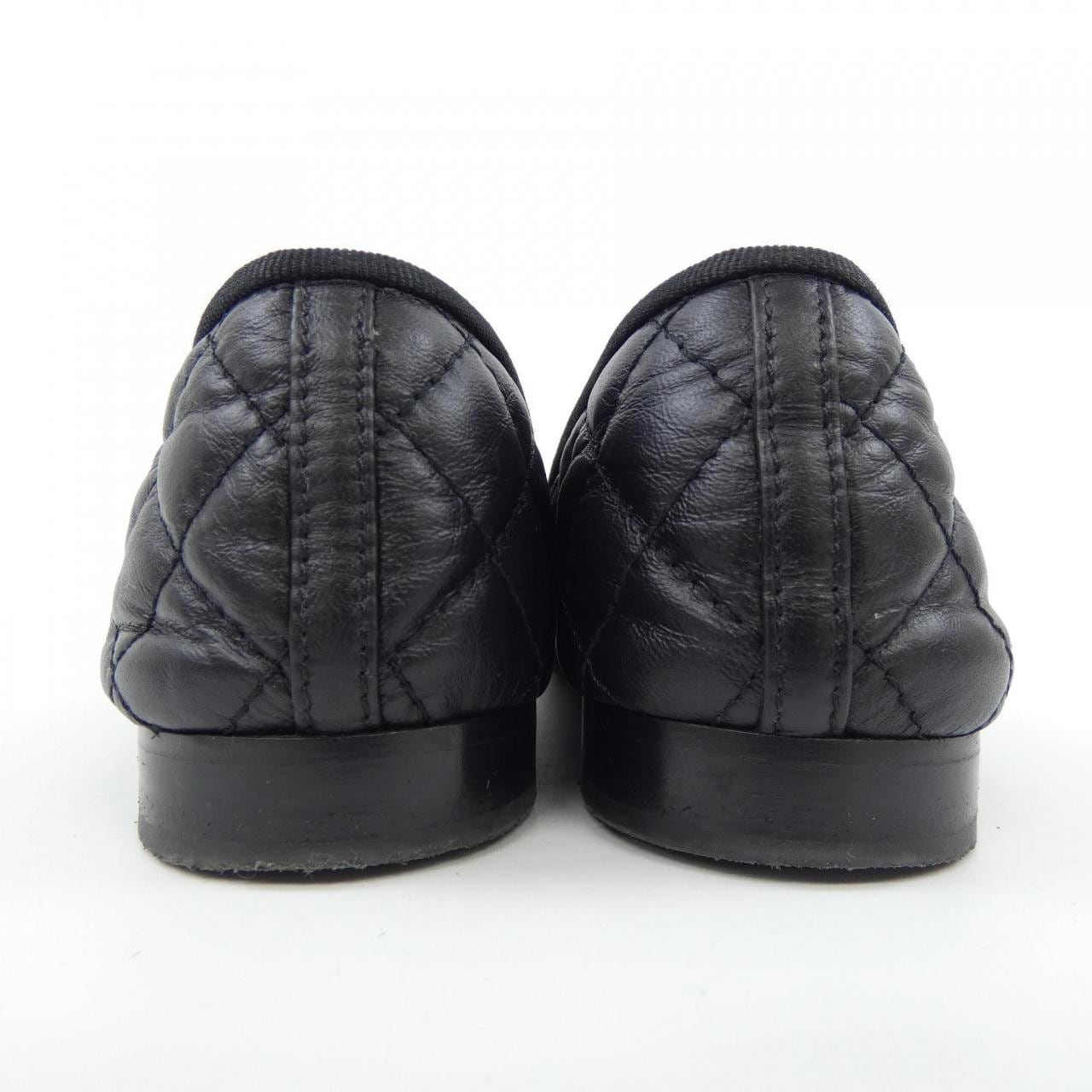 シャネル CHANEL フラットシューズ
