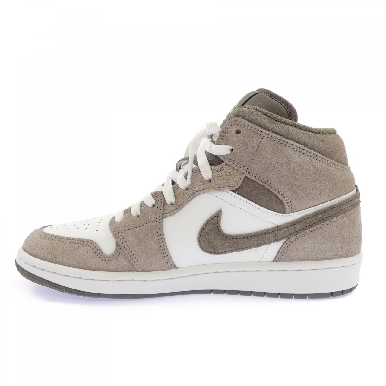 ナイキ ジョーダン NIKE JORDAN DQ8426-003 スニーカー