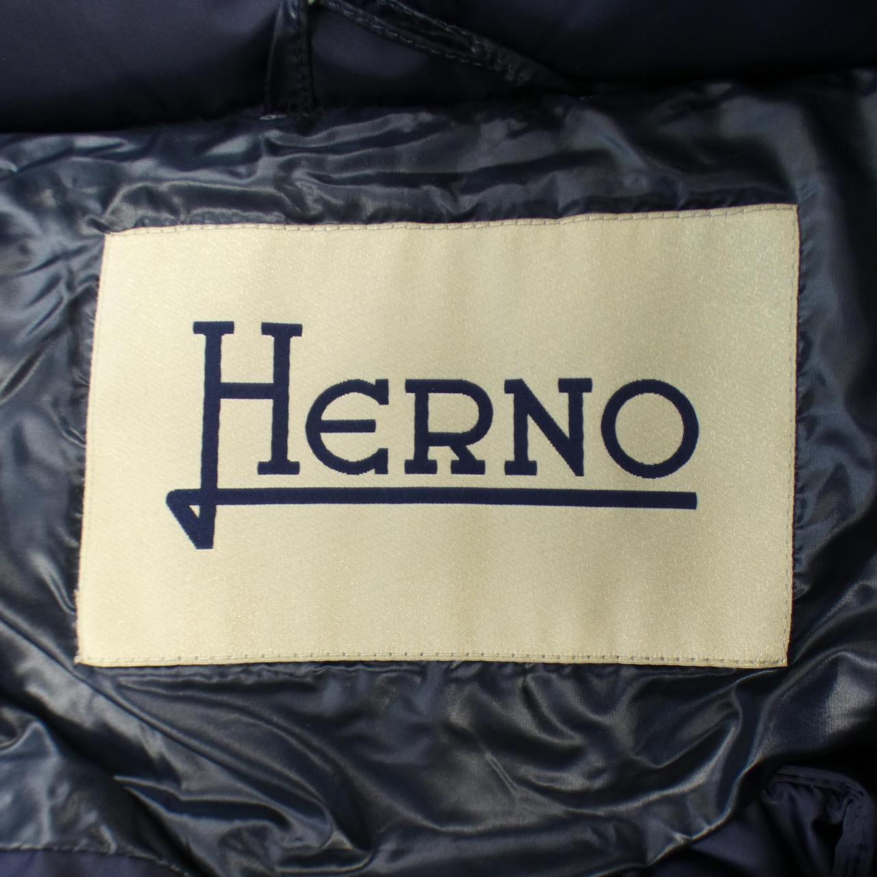 ヘルノ Herno ダウンジャケット