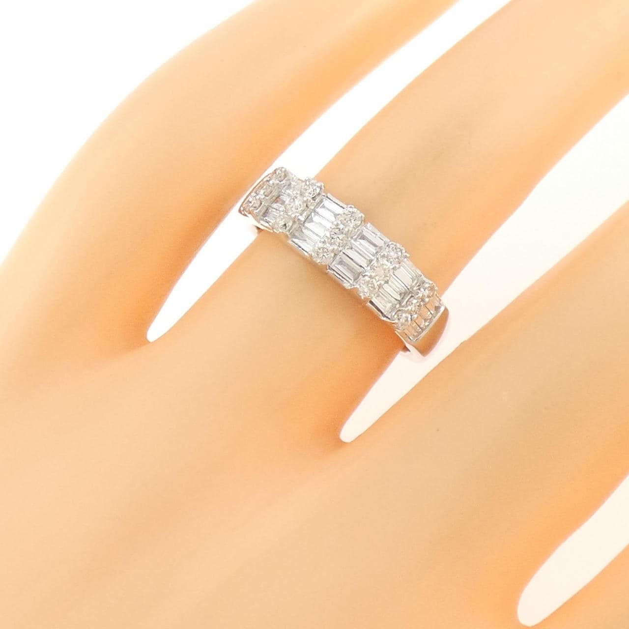 K18WG ダイヤモンド リング 0.66CT