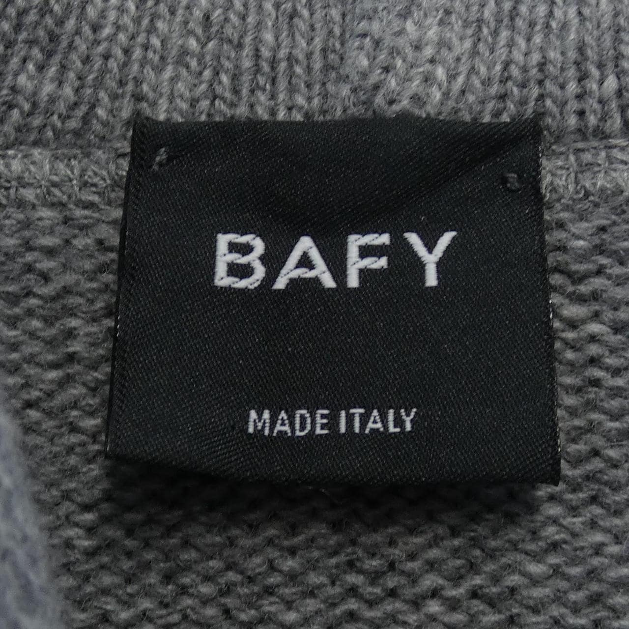 バフィー BAFY パーカー