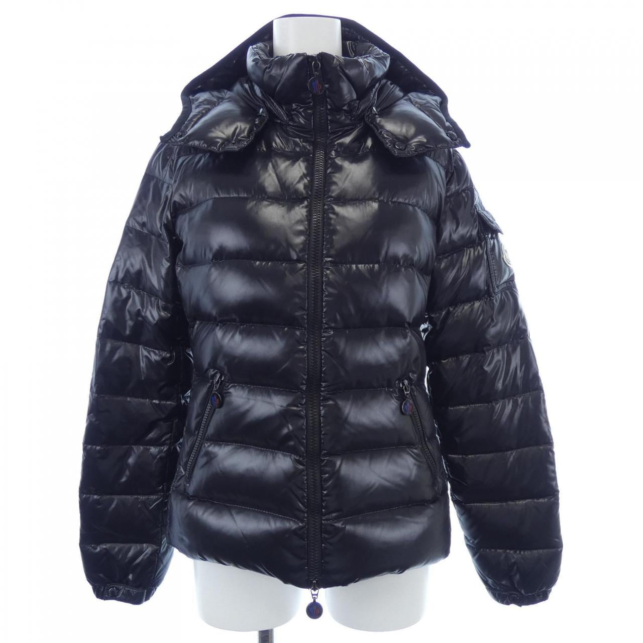 モンクレール MONCLER ダウンジャケット