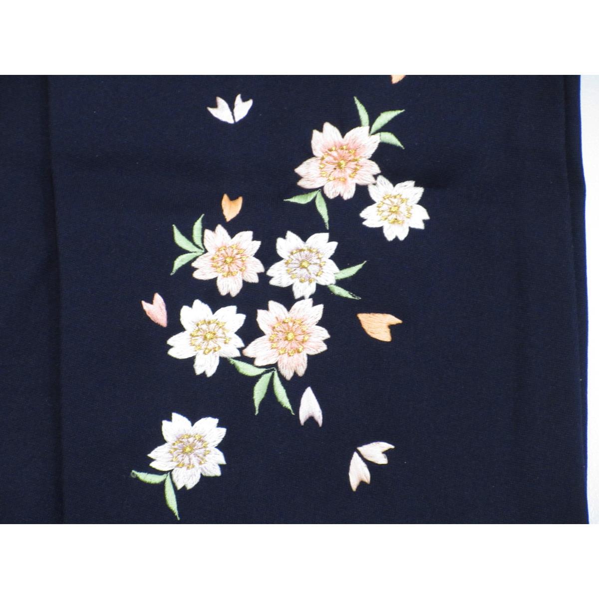 Women&#39;s Hakama with embroidery, 102cm below the string, size 3L