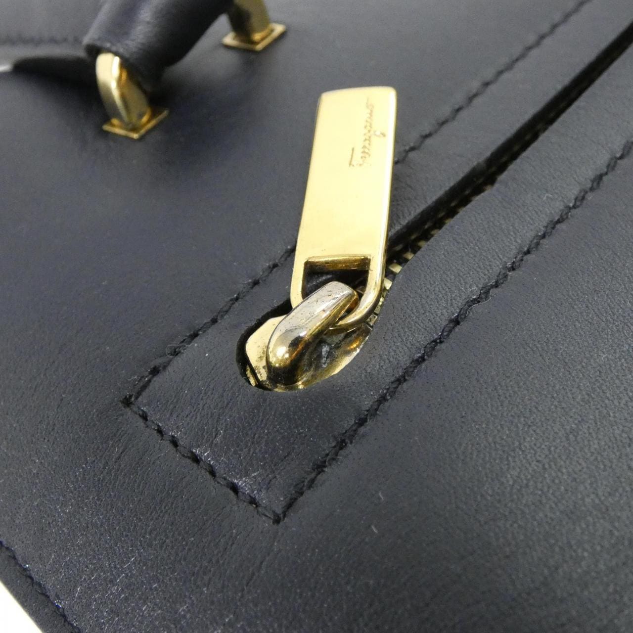 【ヴィンテージ】サルヴァトーレフェラガモ 21 D658 バッグ