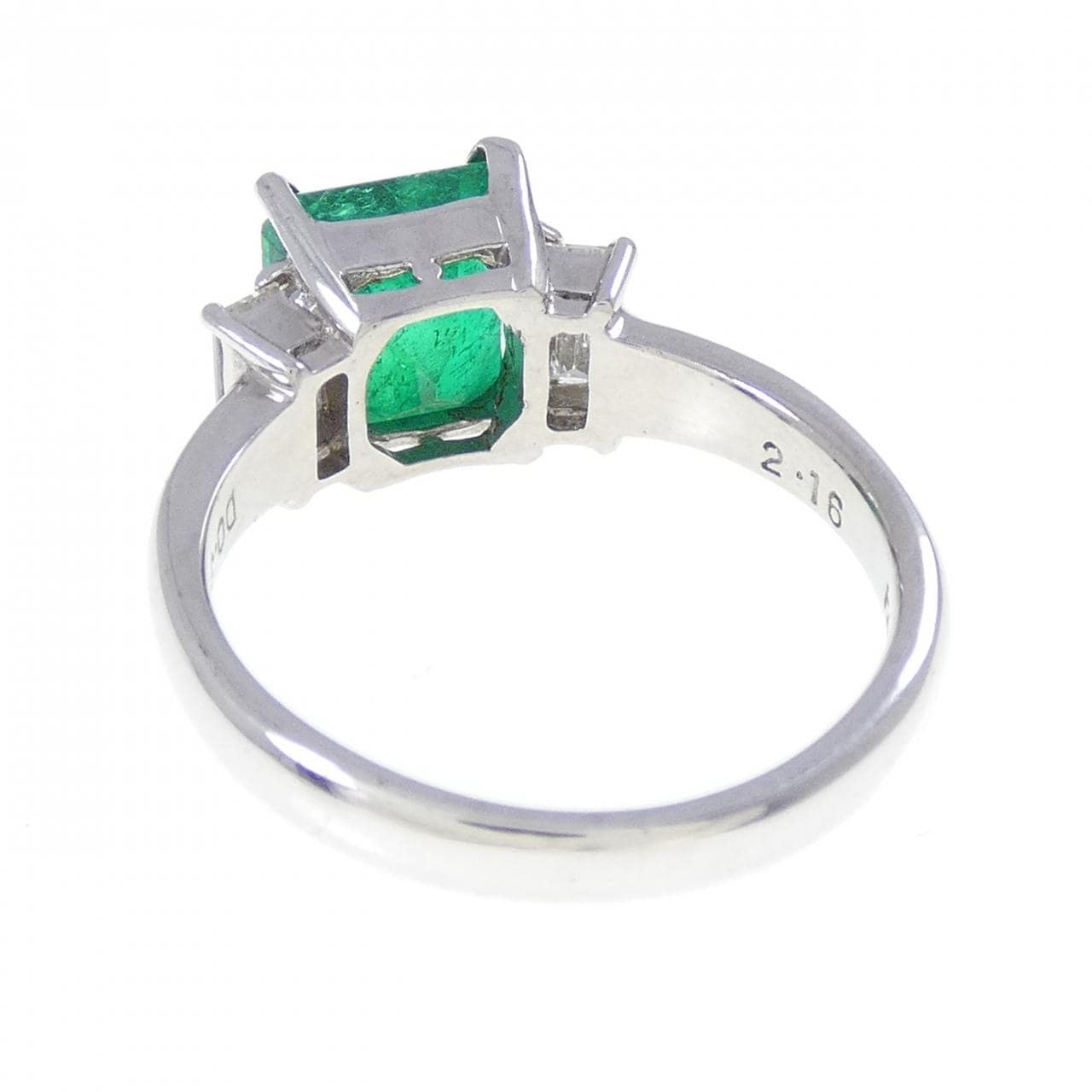 PT900 Emerald Ring 2.16CT