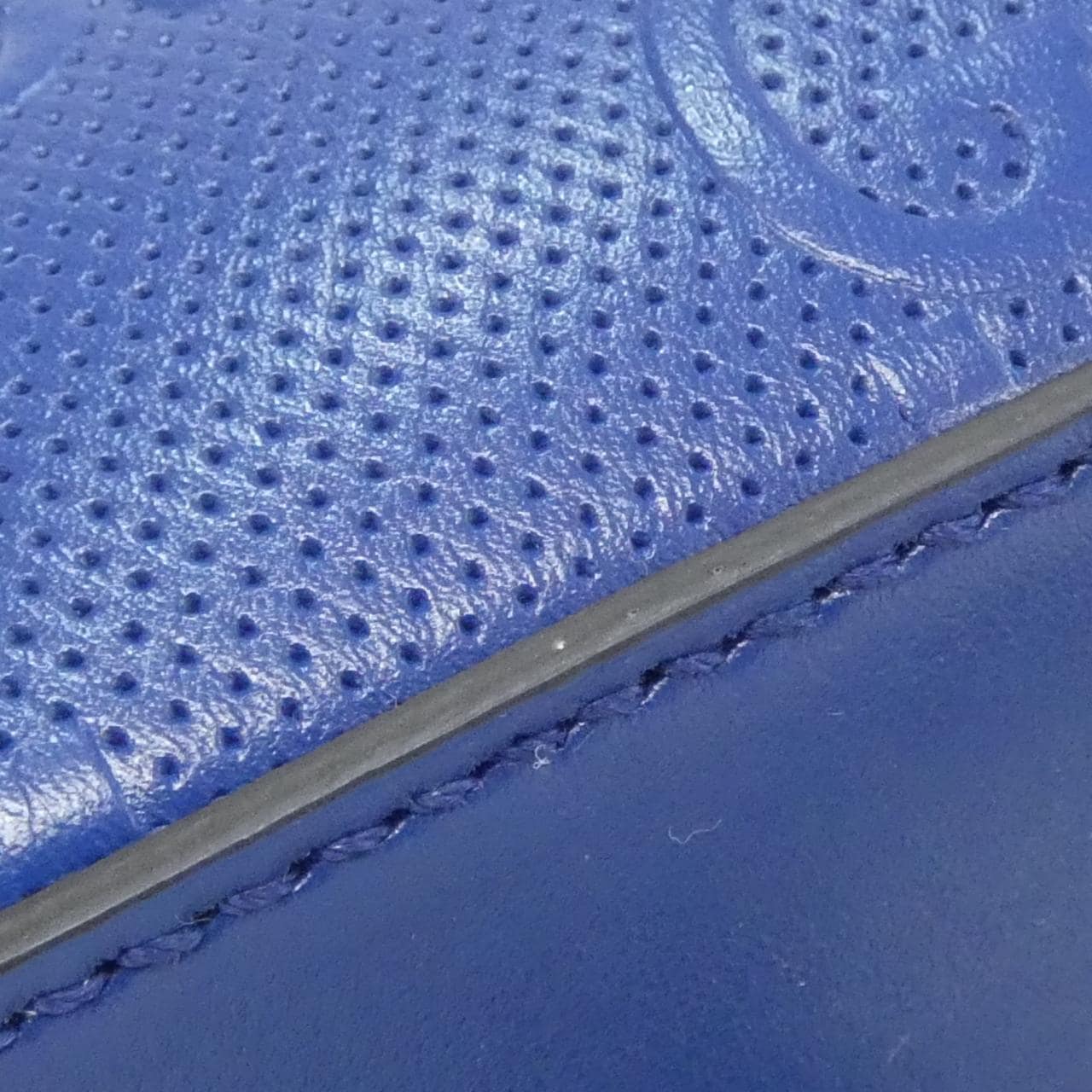 グッチ 700431 1W3CN ショルダーバッグ