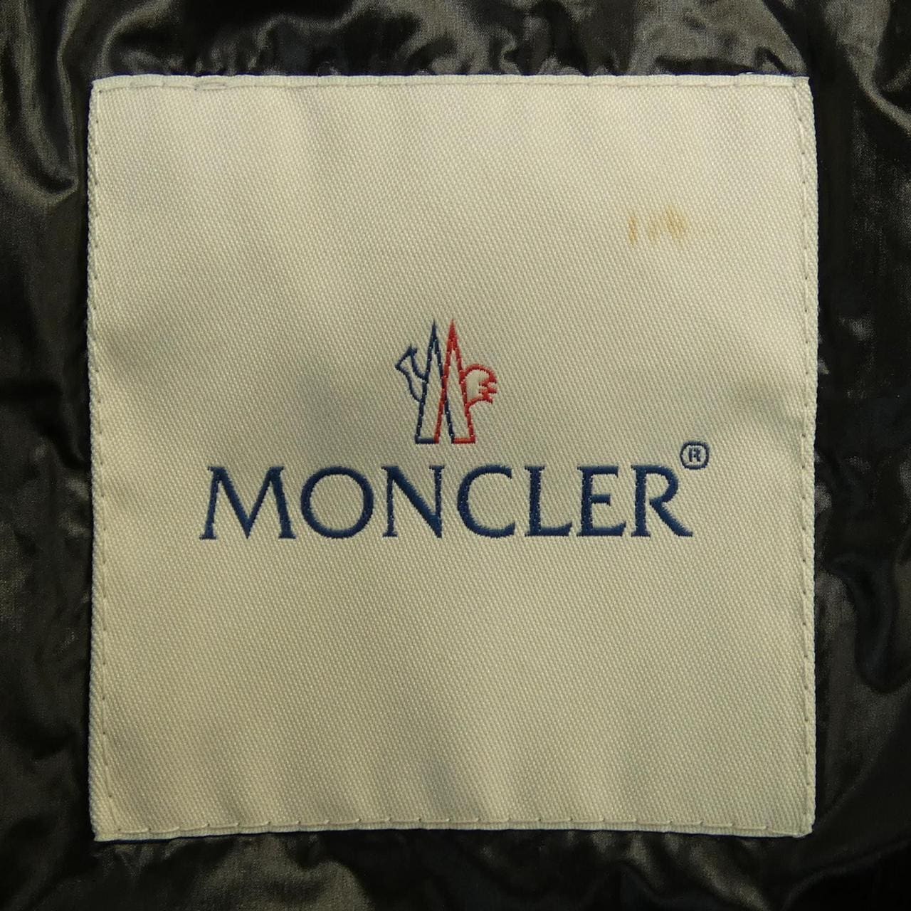 モンクレール MONCLER ダウンジャケット