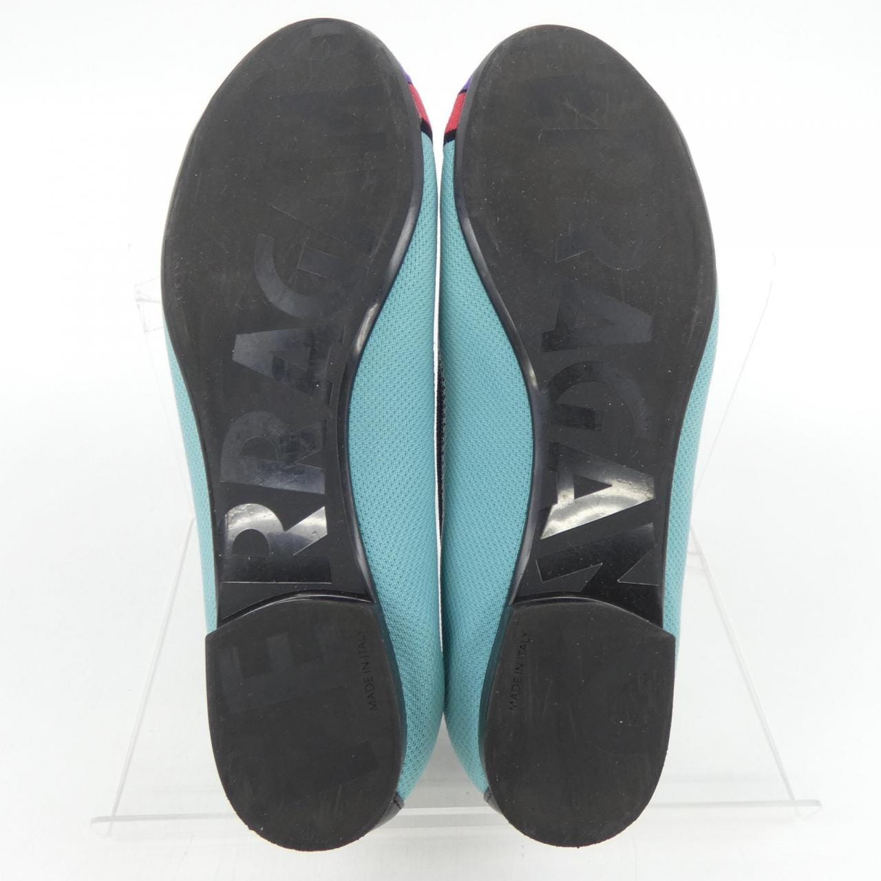 サルヴァトーレフェラガモ SALVATORE FERRAGAMO フラットシューズ