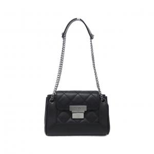 シャネル ショルダーバッグ