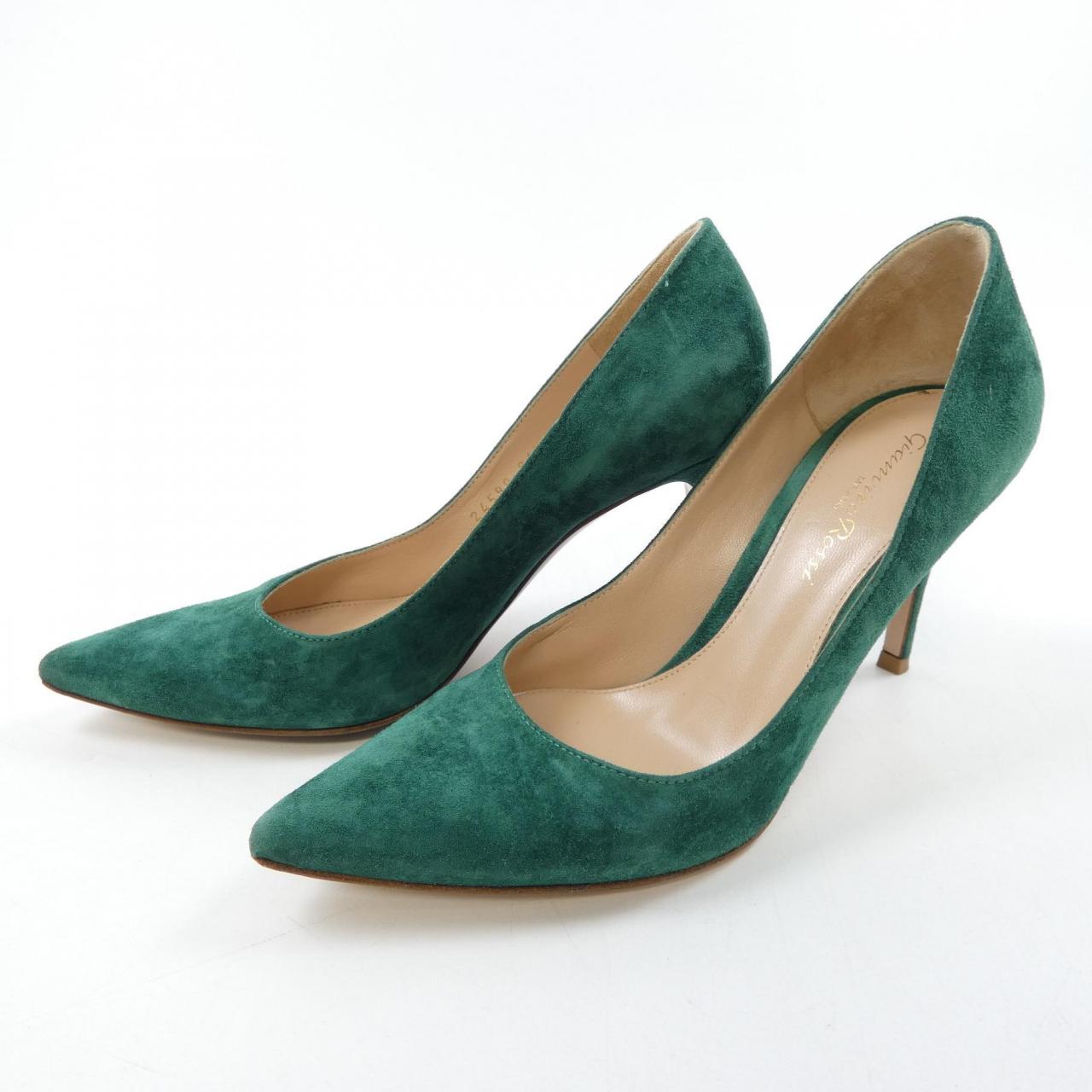 ジャンヴィトロッシ GIANVITO ROSSI パンプス
