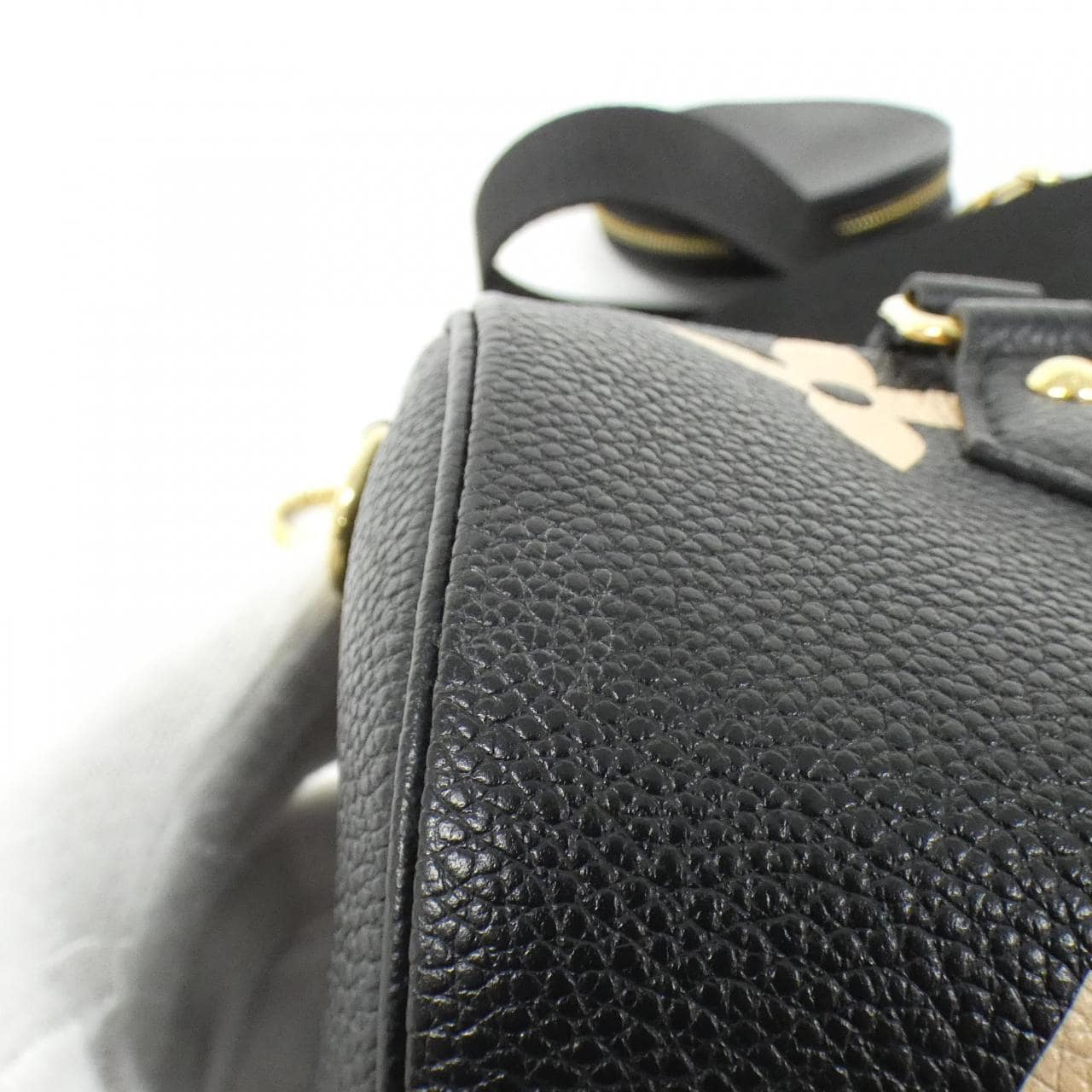 LOUIS VUITTON雙色 Mongram Empreinte Papillon BB M45980 肩背包