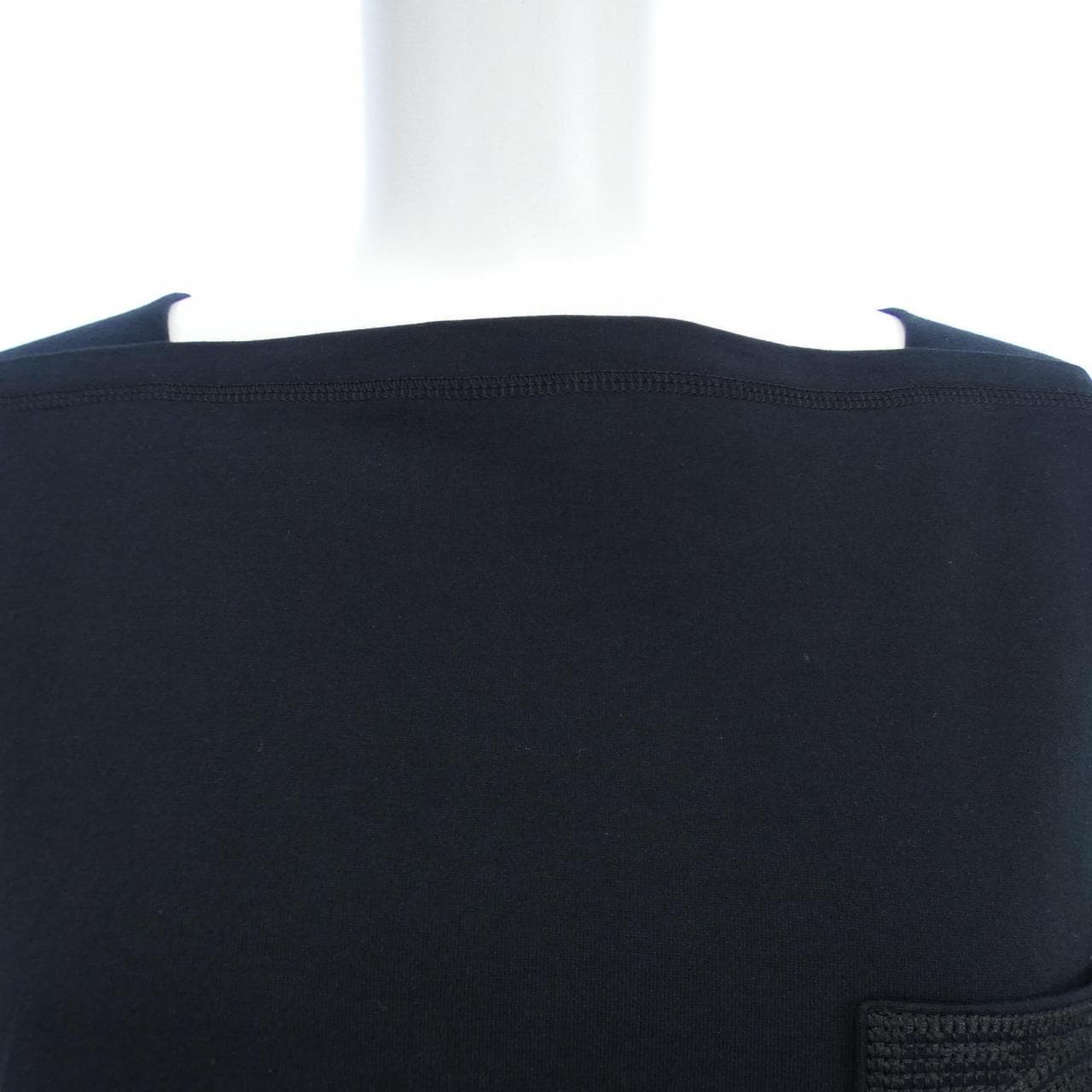 エルメス HERMES Tシャツ