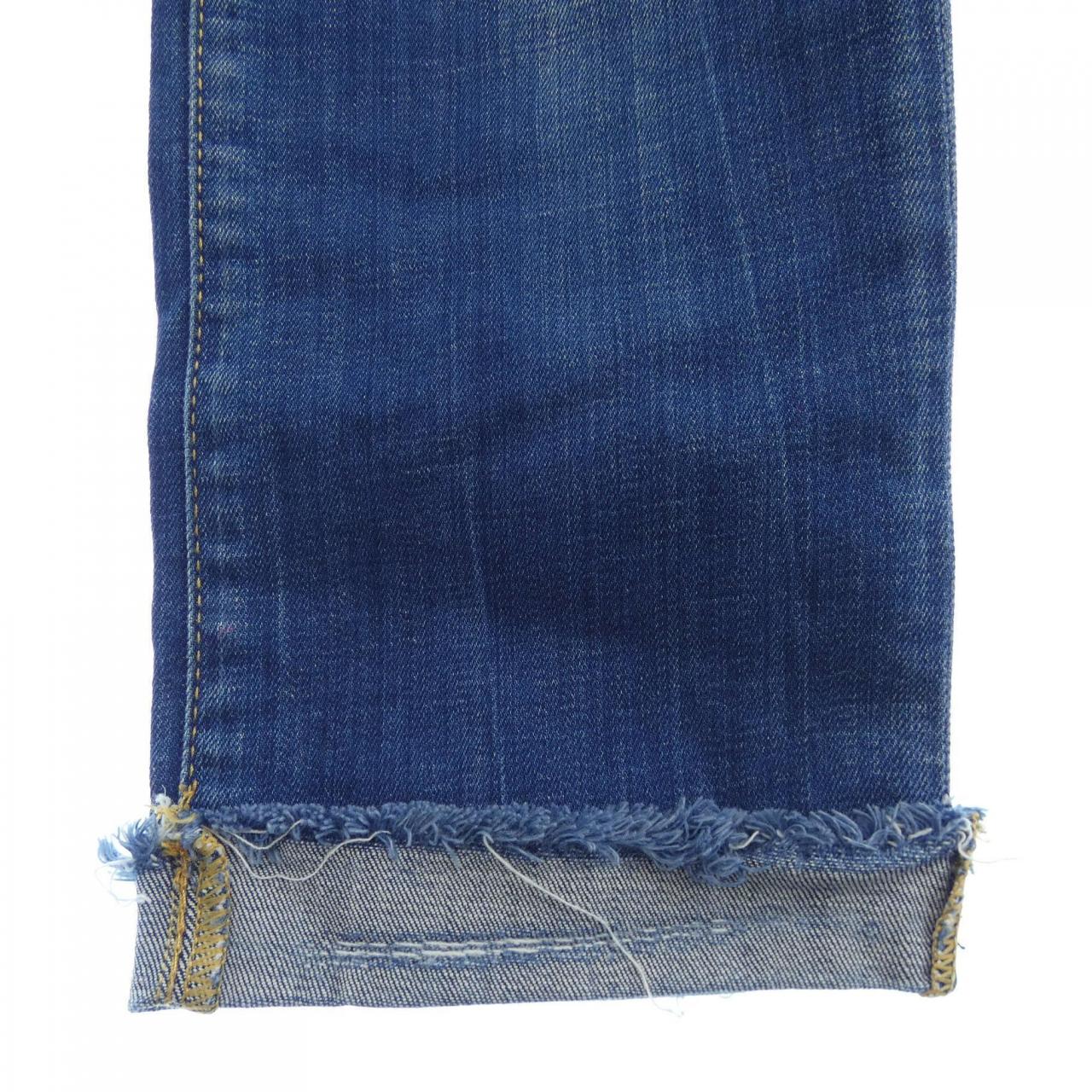 ディースクエアード DSQUARED2 ジーンズ