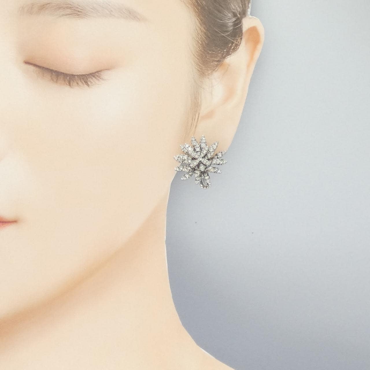 750WG ダイヤモンド ピアス/イヤリング 2.78CT