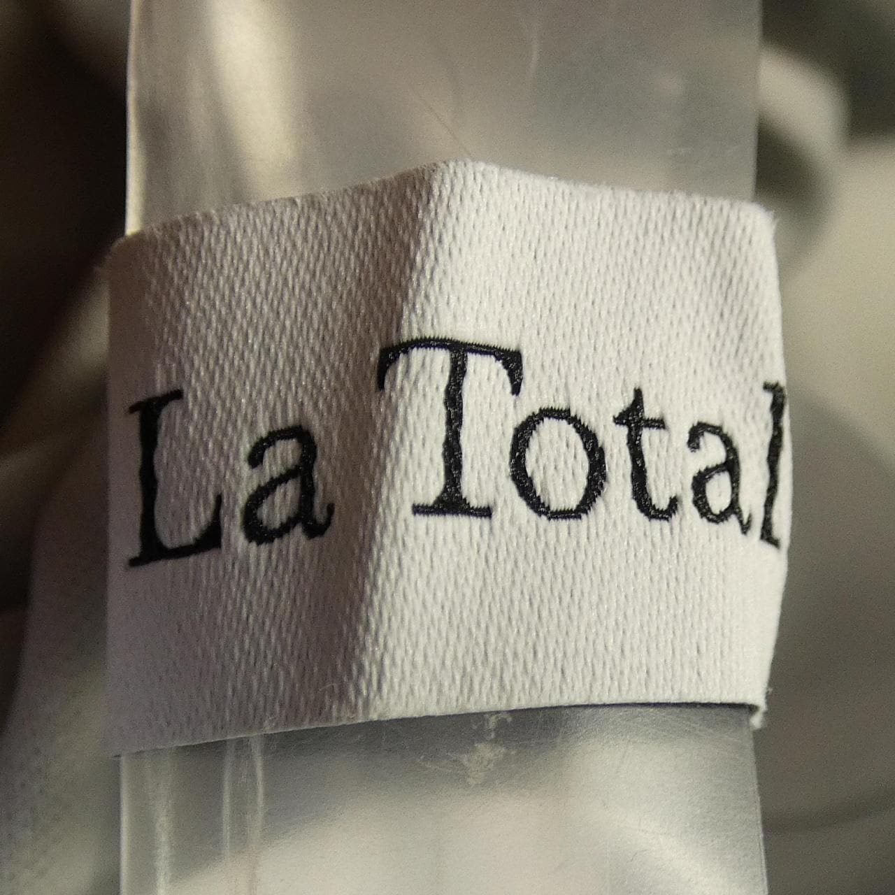 トータリテ TOTALITE スカート