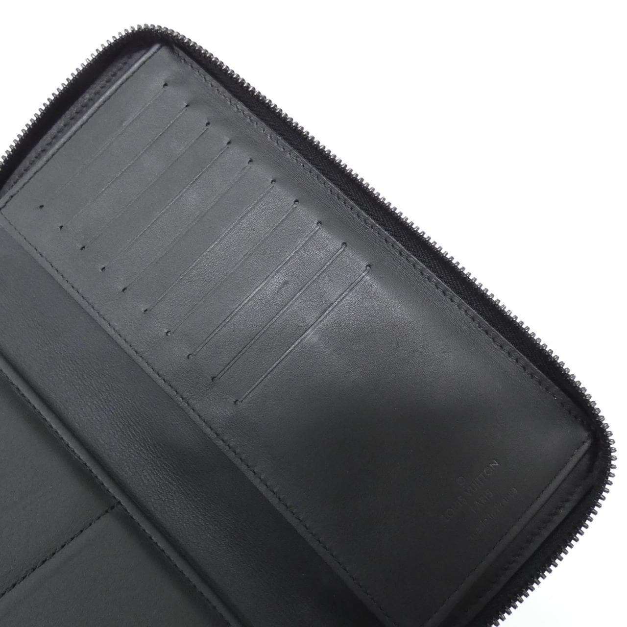 ルイヴィトン トリヨン モノグラム ジッピー ウォレット ヴェルティカル M69047 財布