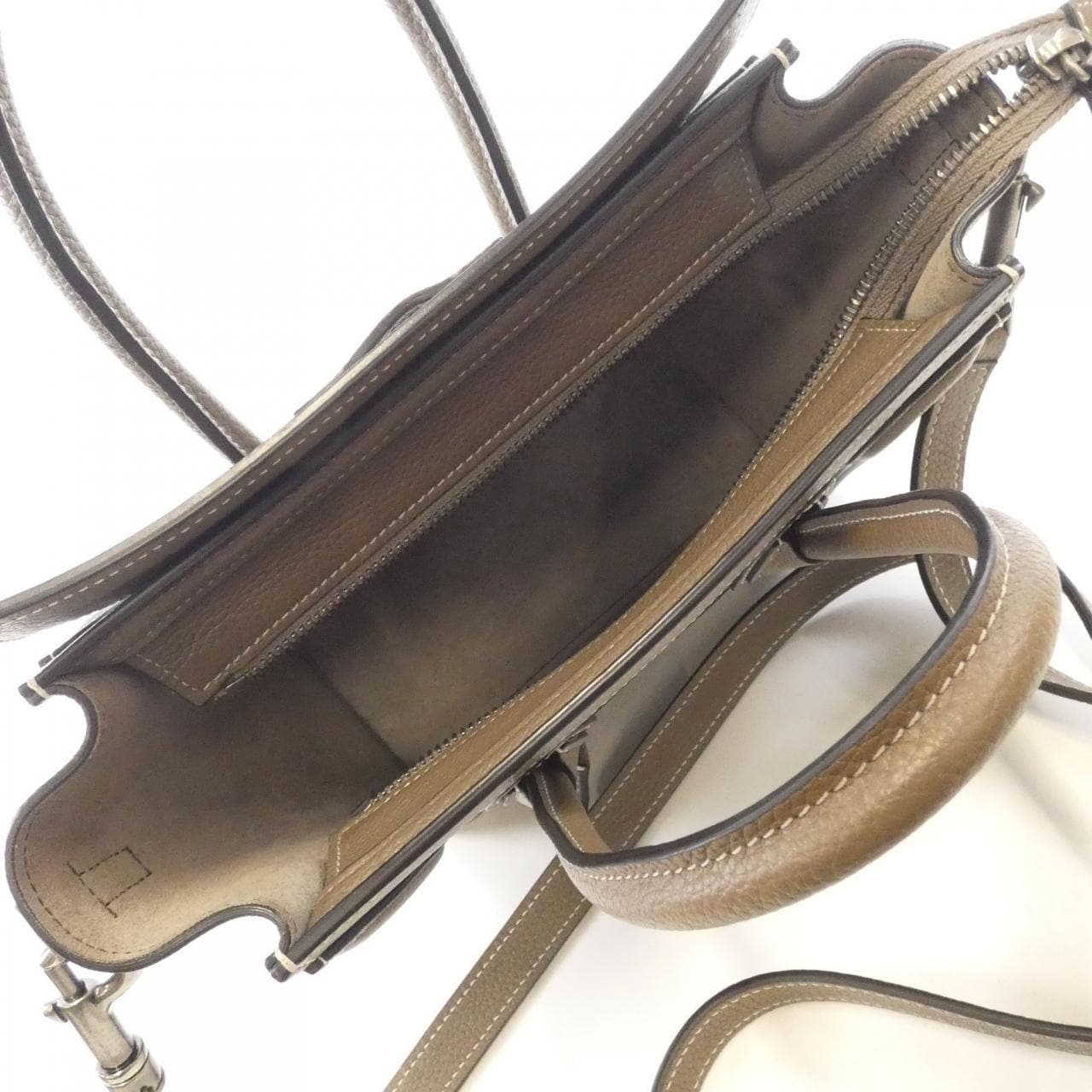 セリーヌ ラゲージ ナノ ショッパー 189243DRU バッグ