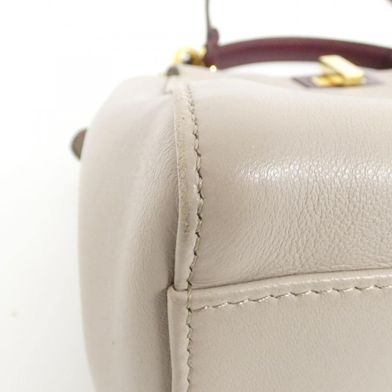 フェンディ ピーカブー ミニ 8BN244 68H バッグ