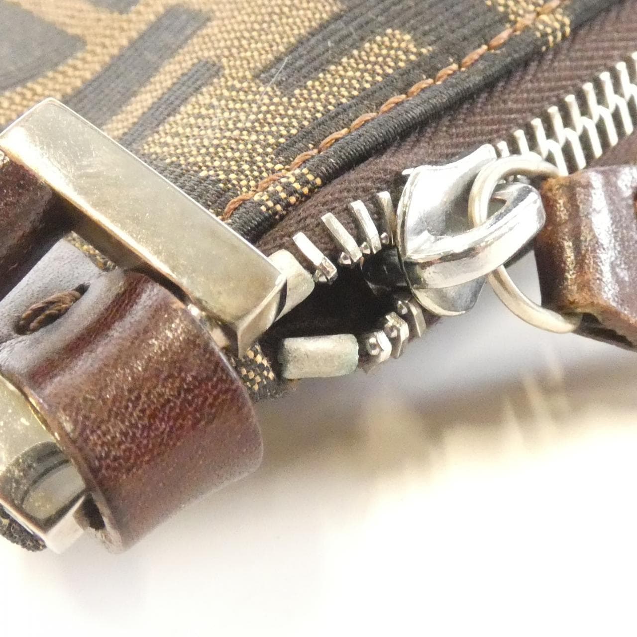 フェンディ 16330 ショルダーバッグ