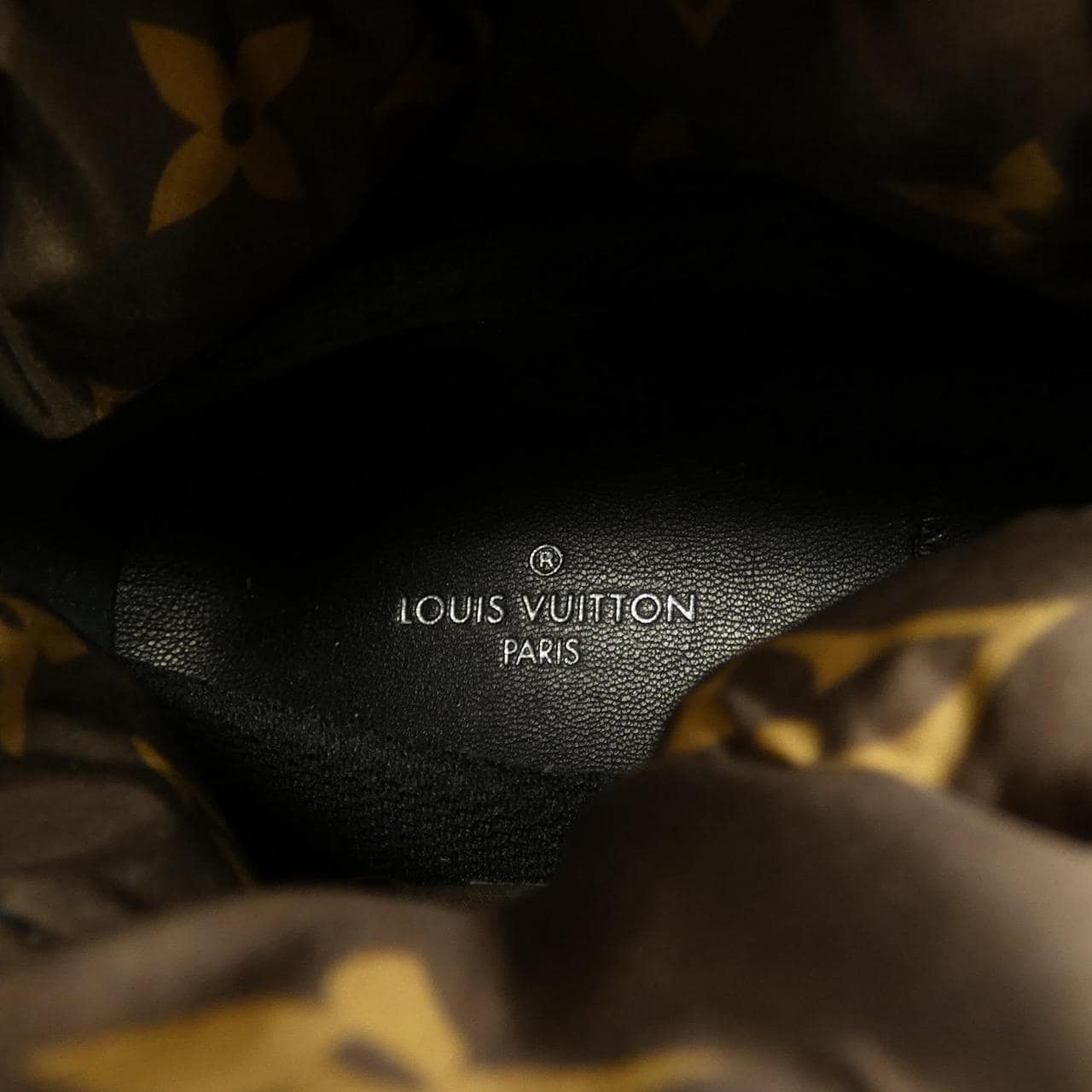 ルイヴィトン LOUIS VUITTON モノグラムパターン ピローライン ブーツ