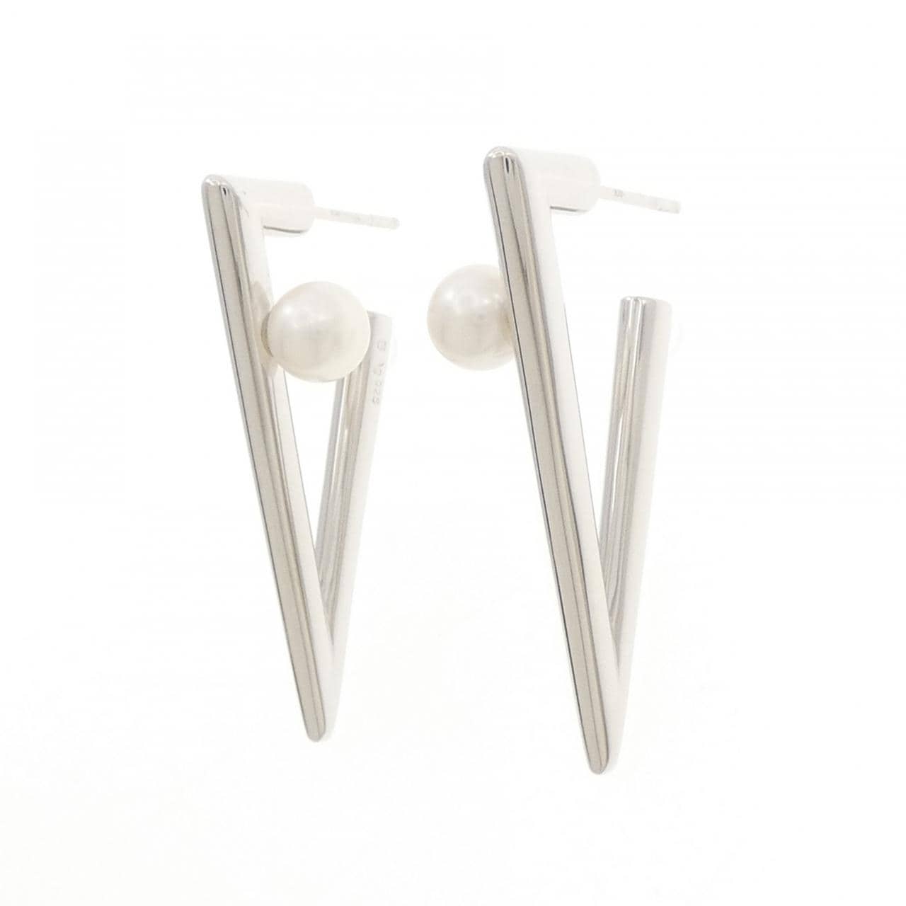 ミキモト V コード ピアス 6.1mm