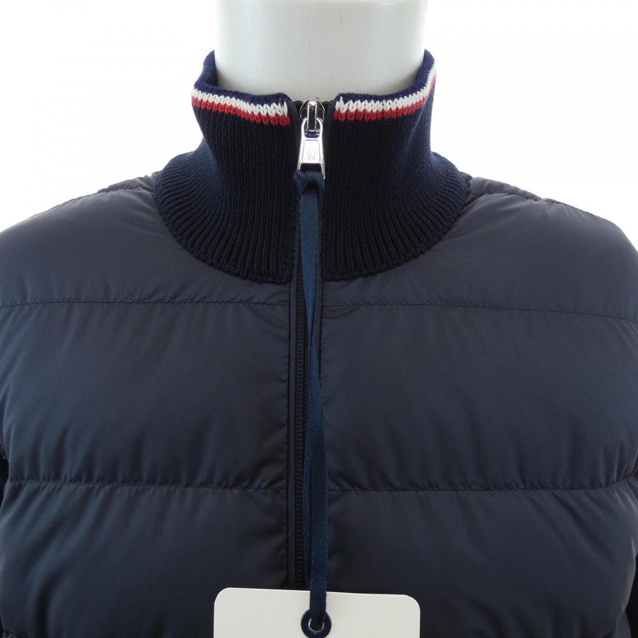モンクレール MONCLER 20919B00003 ダウンジャケット