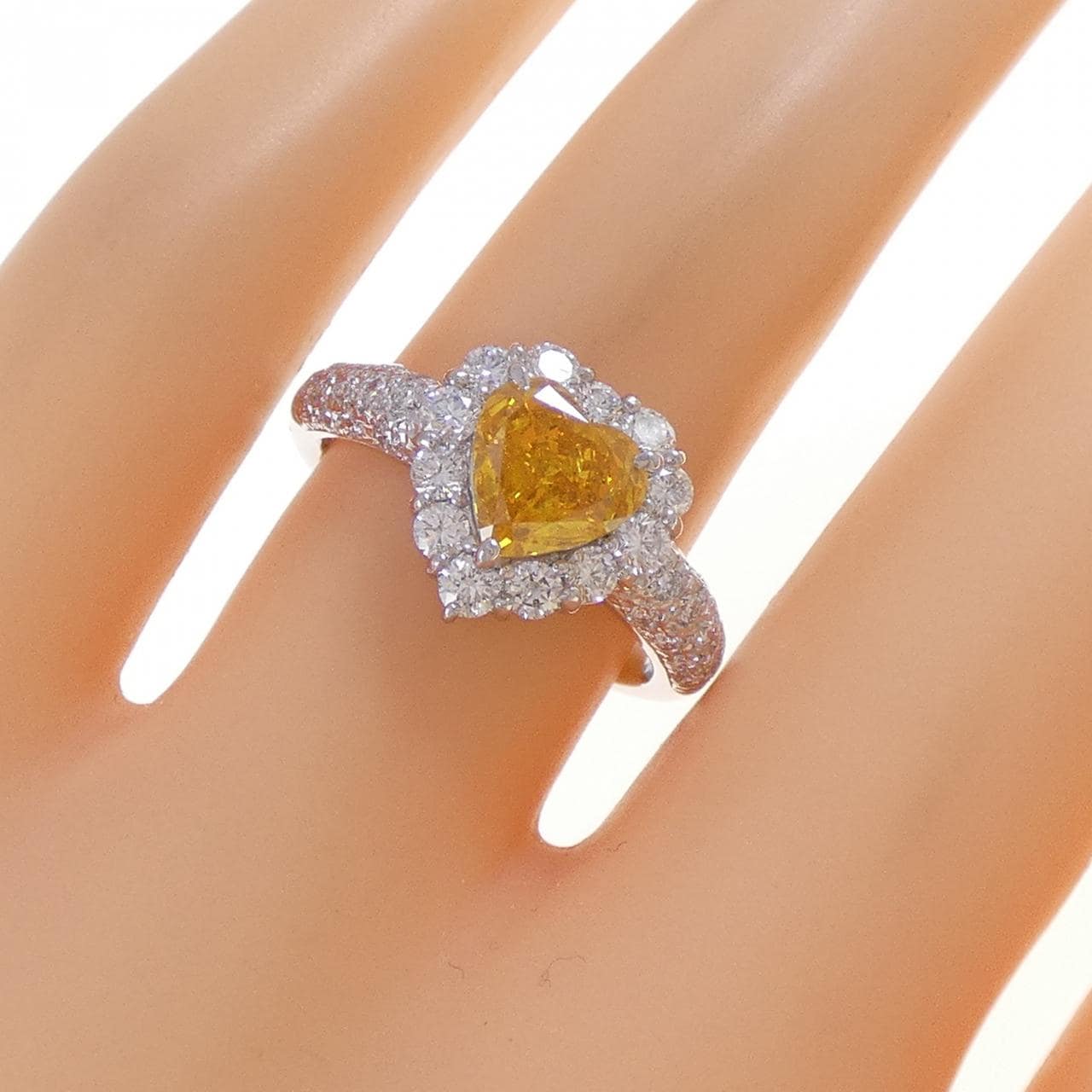PT900 ダイヤモンド リング 1.161CT FVOY I1 ファンシーカット