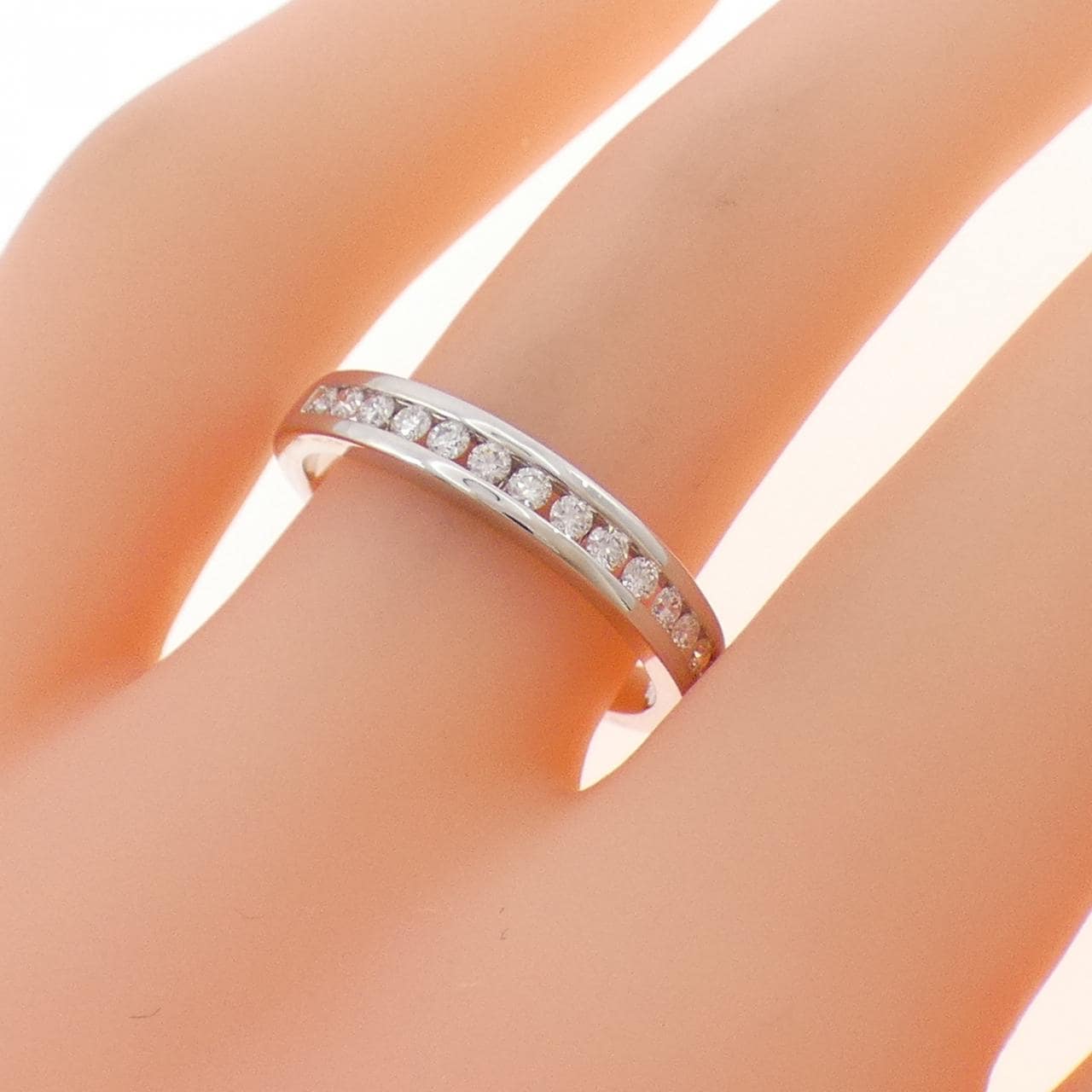 18KWG ダイヤモンド リング