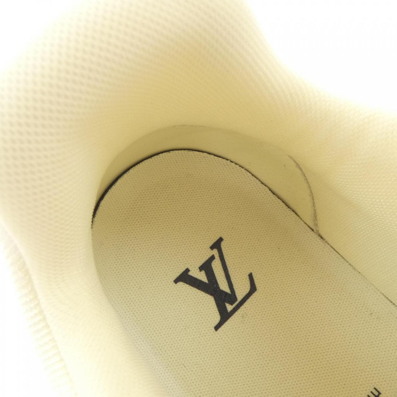 ルイヴィトン LOUIS VUITTON LVトレイナーライン スニーカー