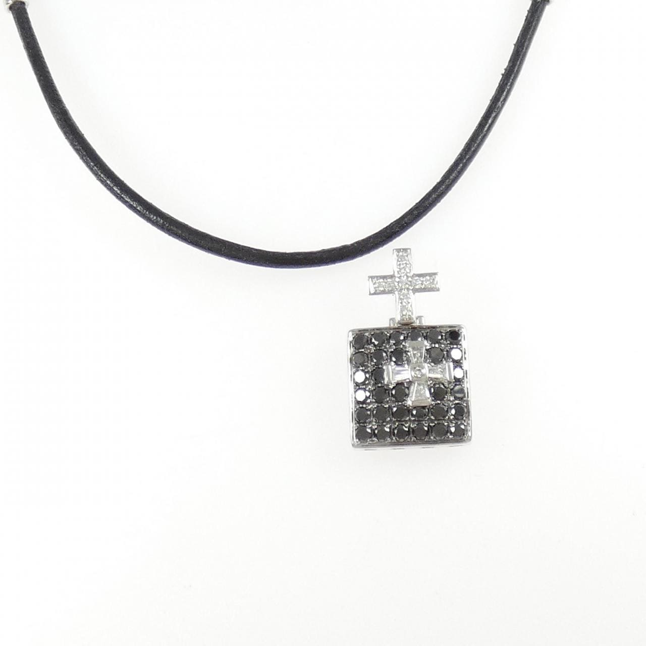 イーノス ダイヤモンド ネックレス 0.18CT