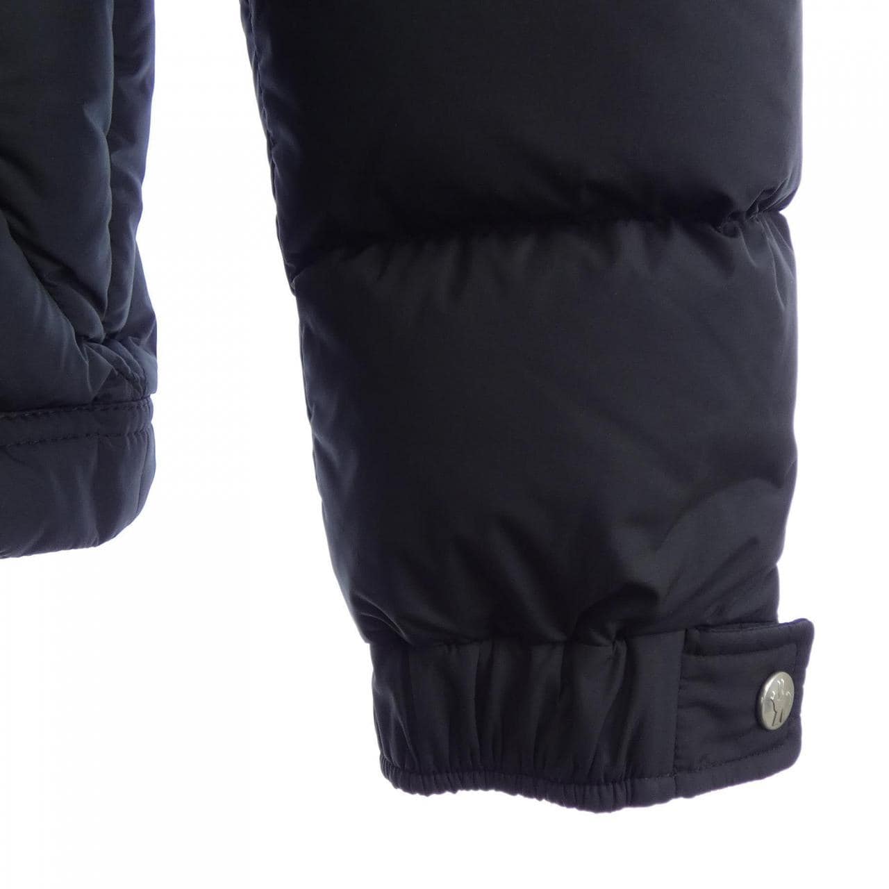 モンクレール MONCLER AVEROLE ダウンジャケット