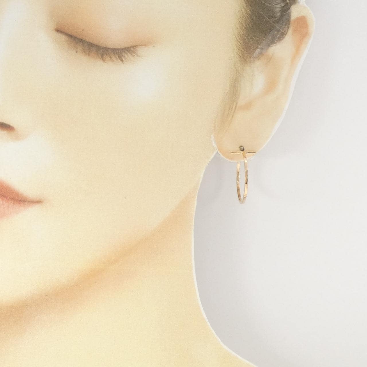 TIFFANY T 形线圈中号耳环