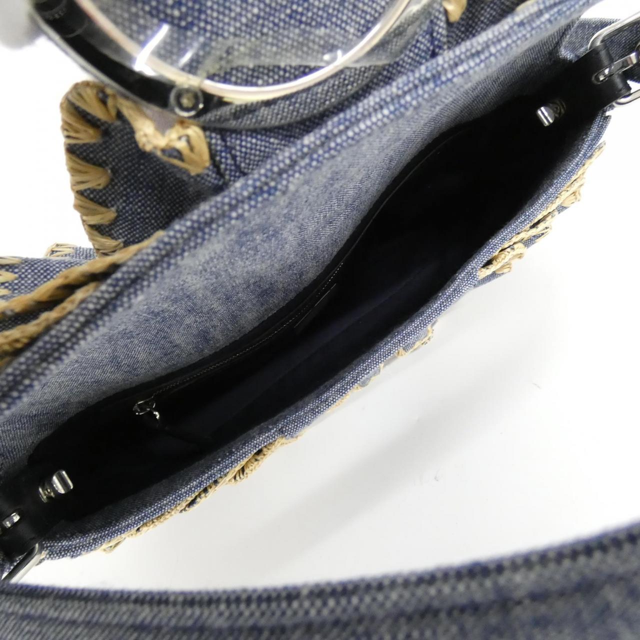 フェンディ バゲット 8BR600 A1LM バッグ