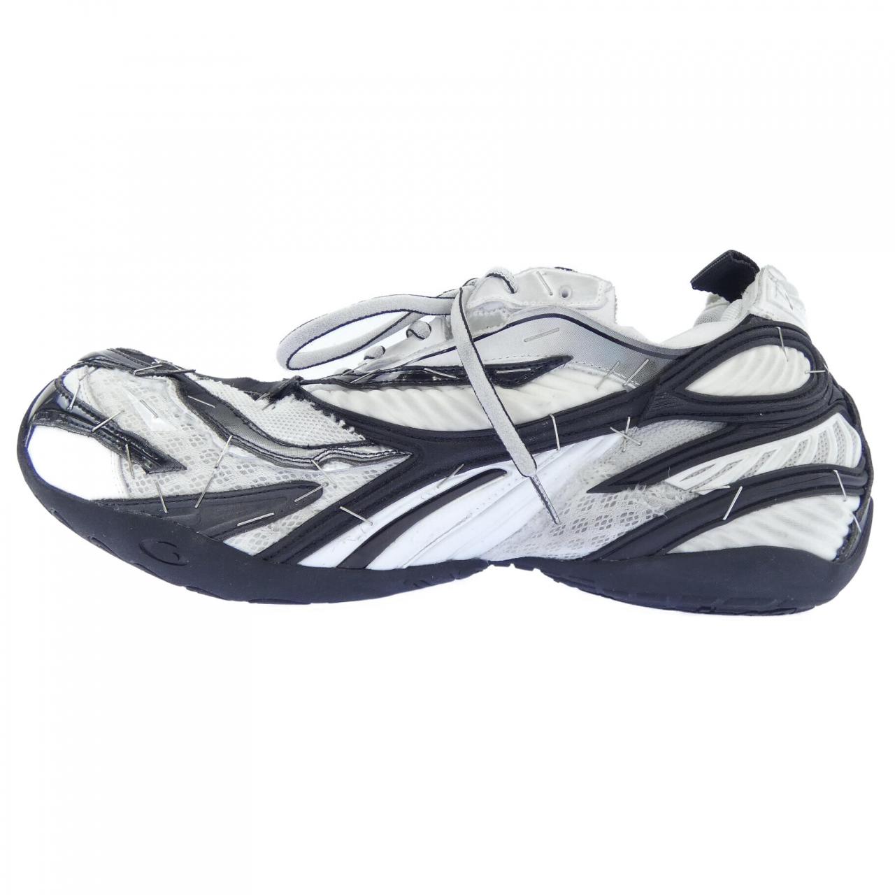 バレンシアガ BALENCIAGA 841506 スニーカー