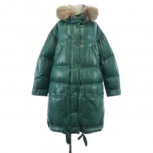モンクレール MONCLER ESCALLONIA ダウンコート