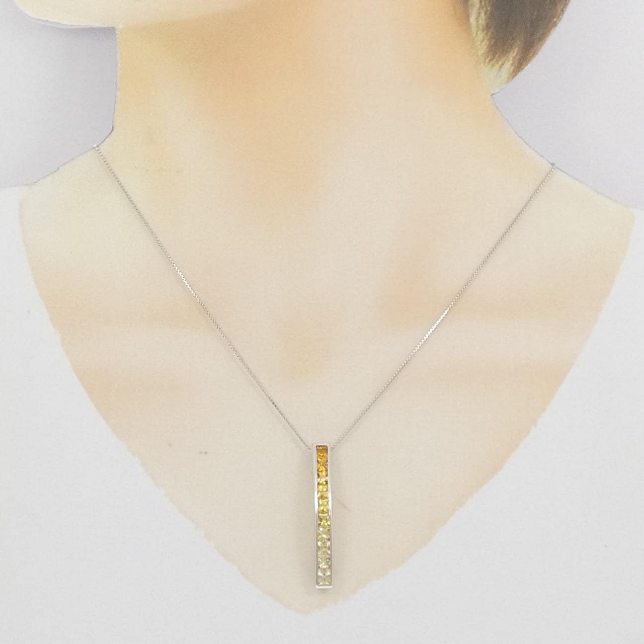 K18WG サファイヤ ネックレス 2.56CT