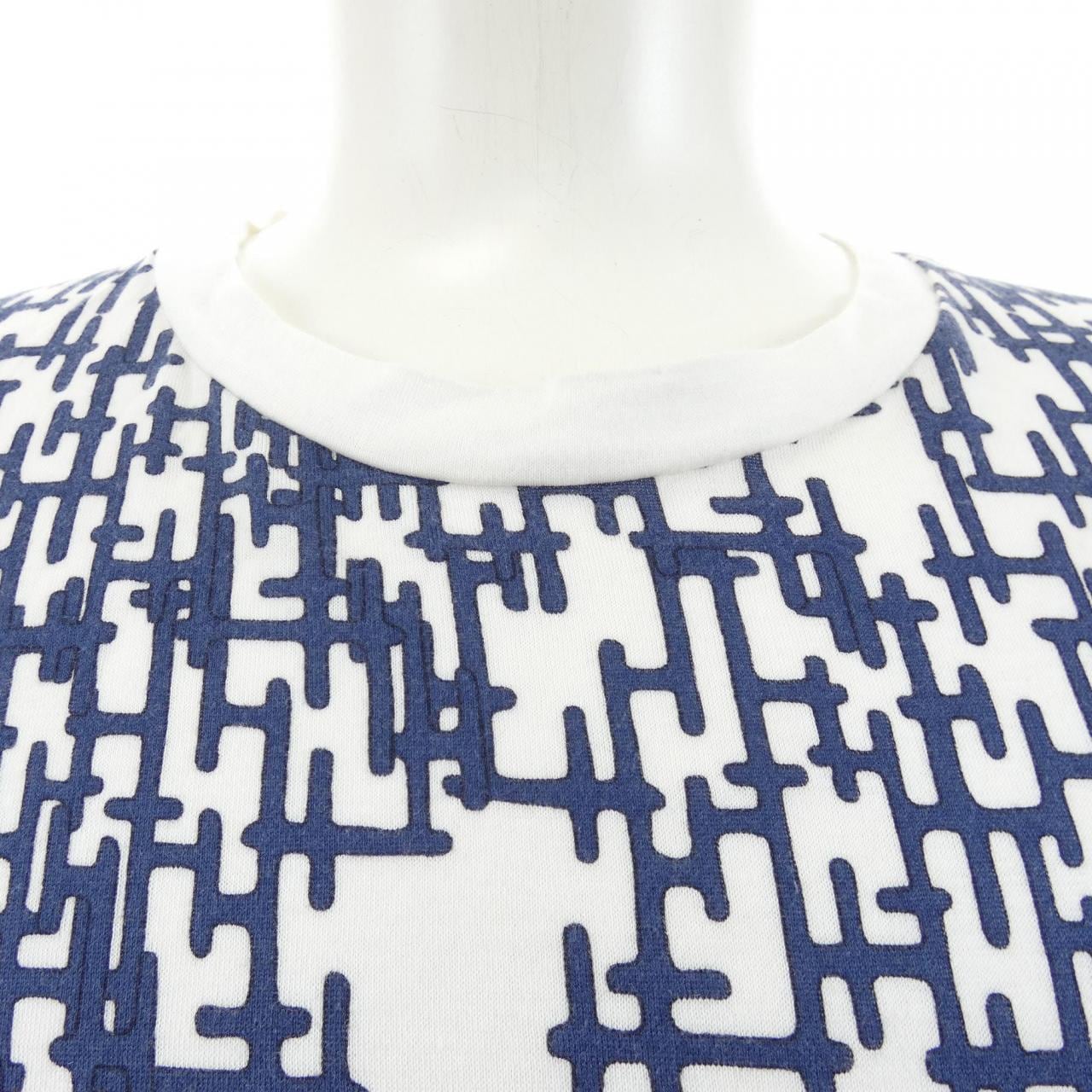 エルメス HERMES Tシャツ