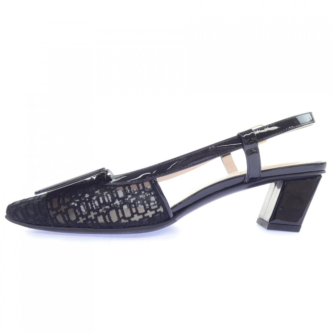 ロジェヴィヴィエ ROGER VIVIER パンプス