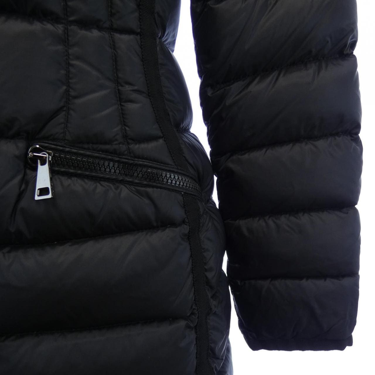 モンクレール MONCLER ダウンコート