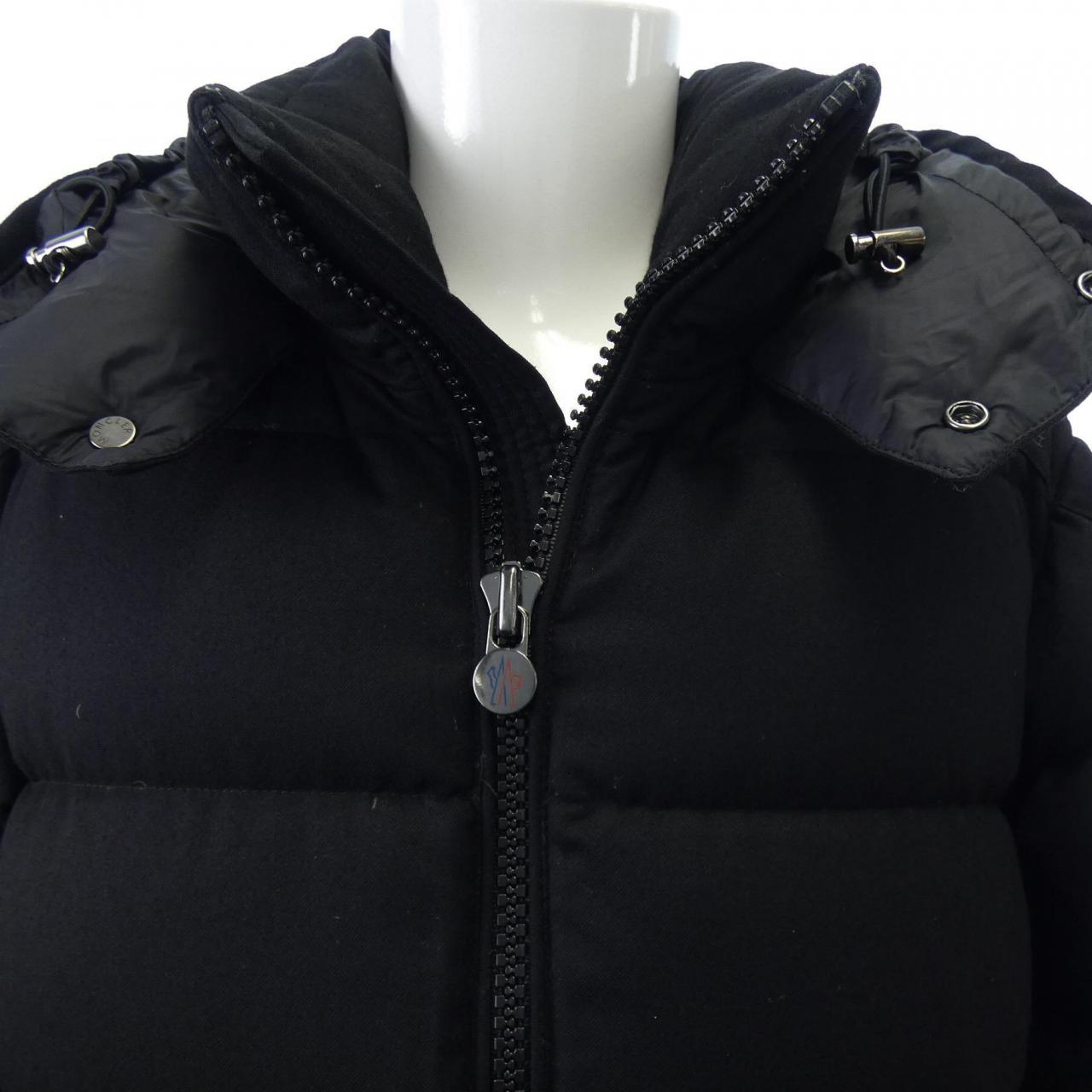 モンクレール MONCLER ダウンジャケット