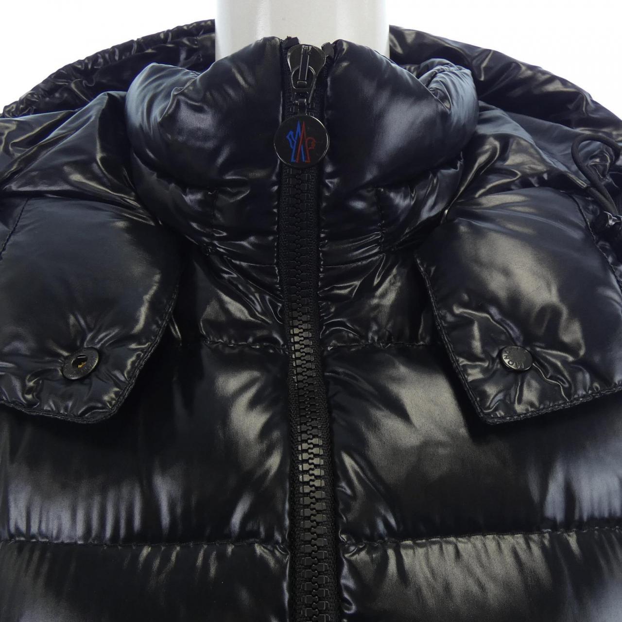 モンクレール MONCLER ダウンジャケット